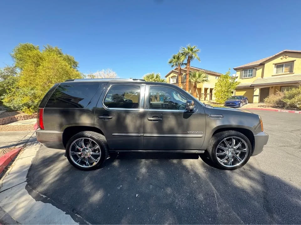 2013 Cadillac Escalade & EXT 3rd Gen - Image 8 of 19