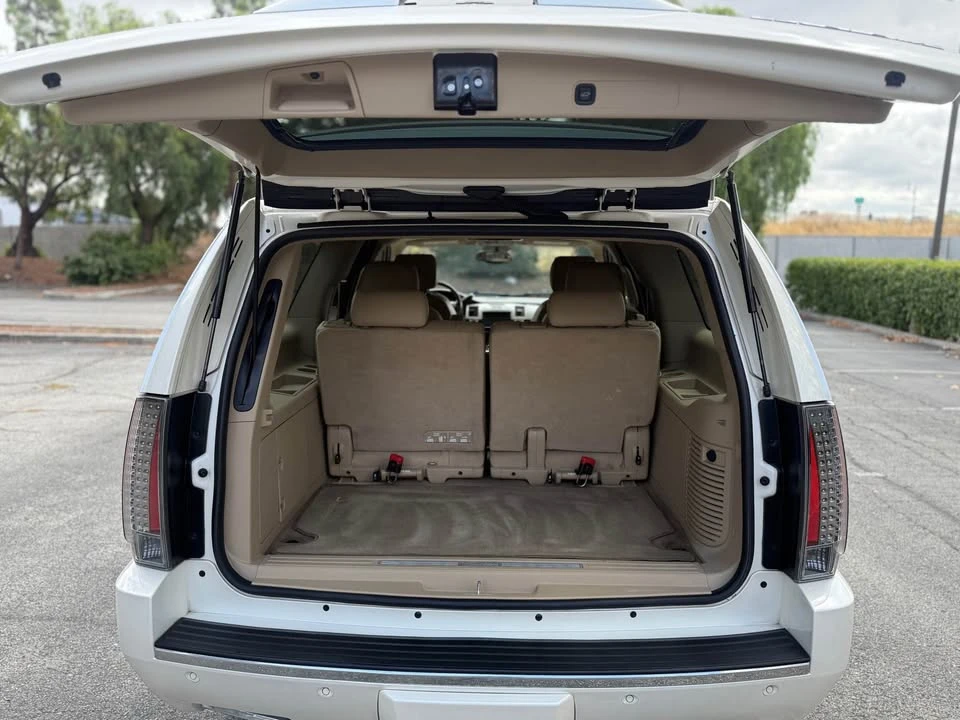 2013 Cadillac Escalade & EXT 3rd Gen - Image 8 of 19