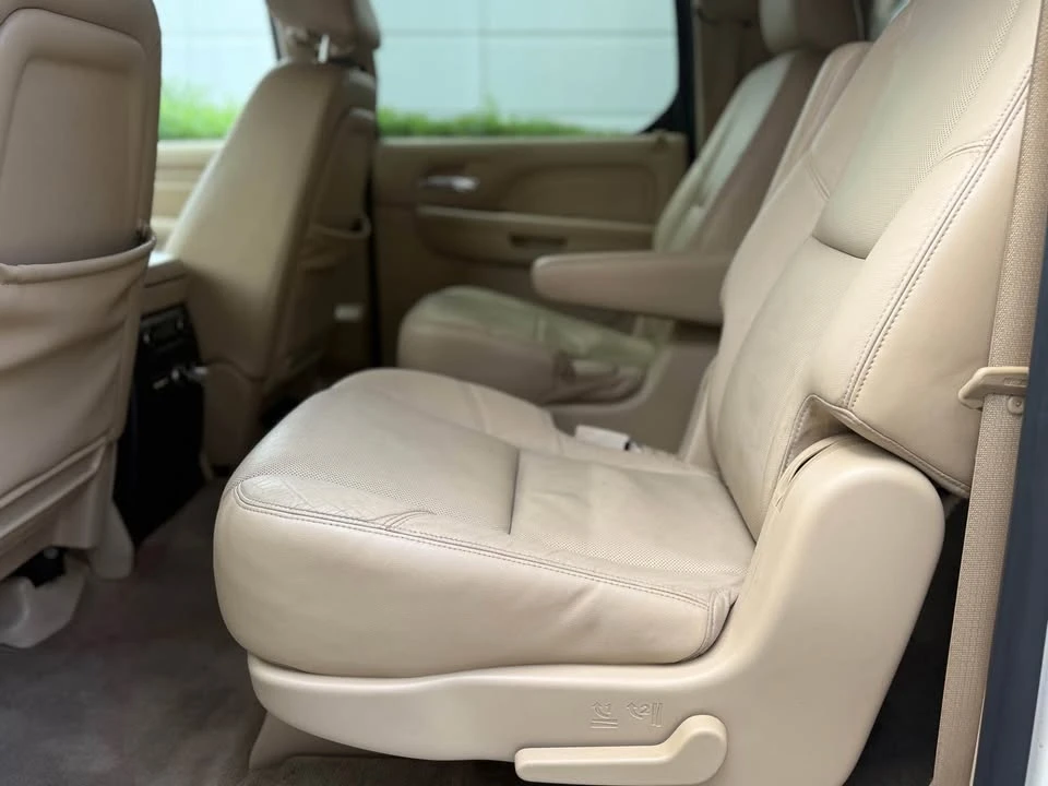 2013 Cadillac Escalade & EXT 3rd Gen - Image 11 of 19