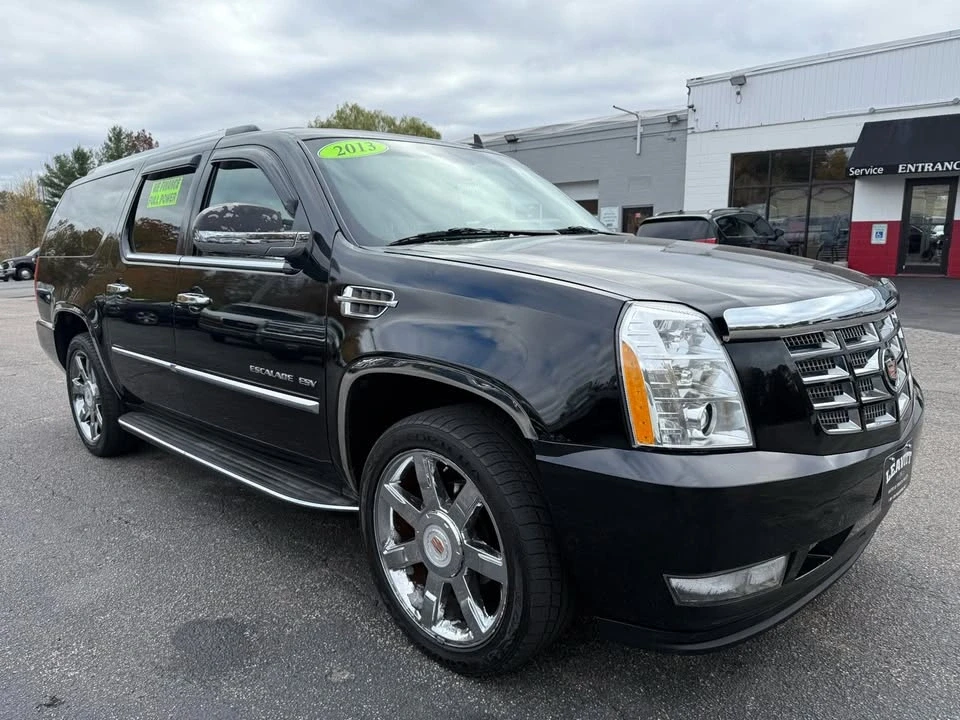 2013 Cadillac Escalade & EXT 3rd Gen - Image 16 of 20