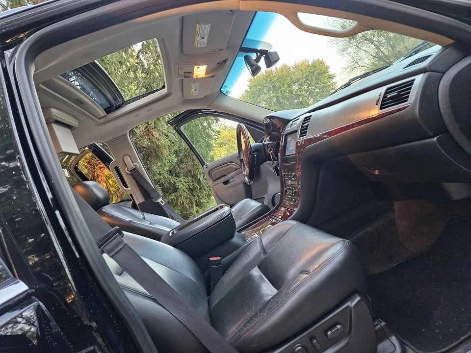 2013 Cadillac Escalade & EXT 3rd Gen - Image 11 of 18