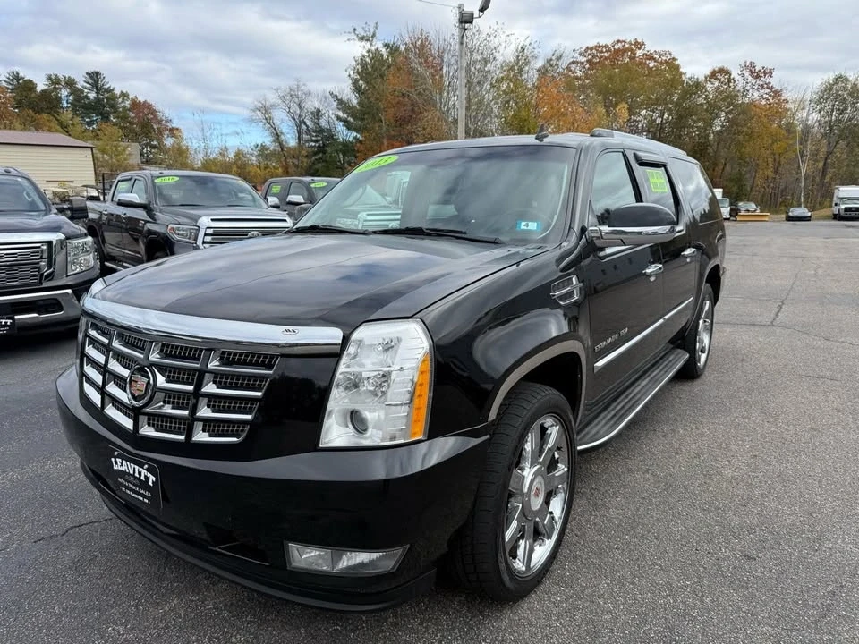 2013 Cadillac Escalade & EXT 3rd Gen - Image 2 of 20