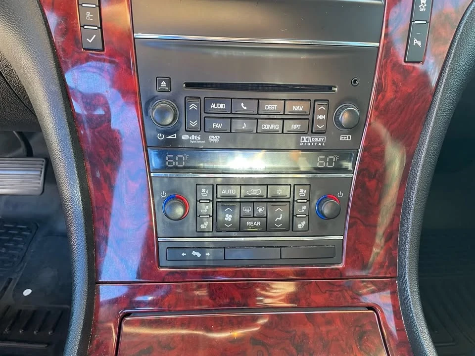 2013 Cadillac Escalade & EXT 3rd Gen - Image 18 of 20