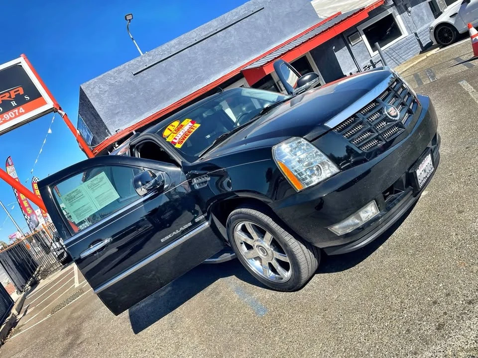 2013 Cadillac Escalade & EXT 3rd Gen - Image 11 of 20