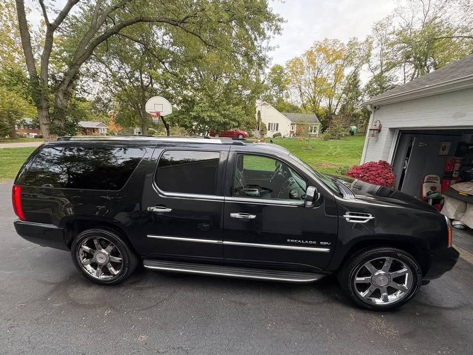 2013 Cadillac Escalade & EXT 3rd Gen - Image 6 of 6