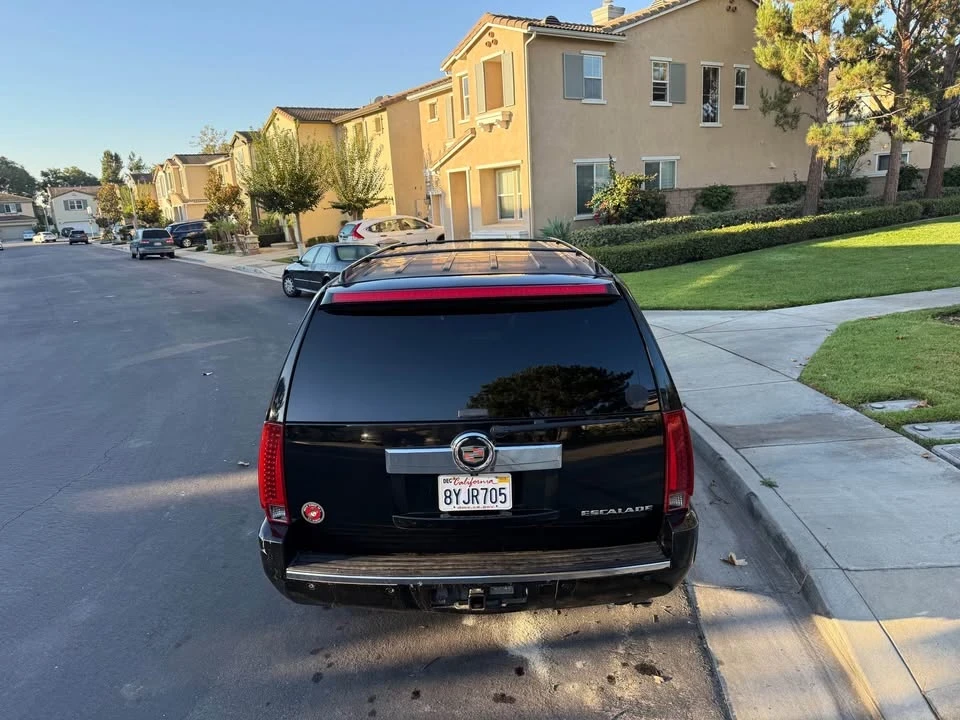 2013 Cadillac Escalade & EXT 3rd Gen - Image 17 of 19