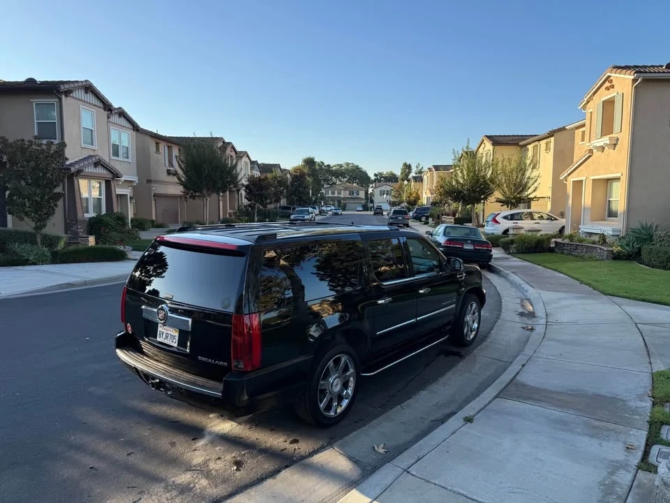 2013 Cadillac Escalade & EXT 3rd Gen - Image 4 of 19
