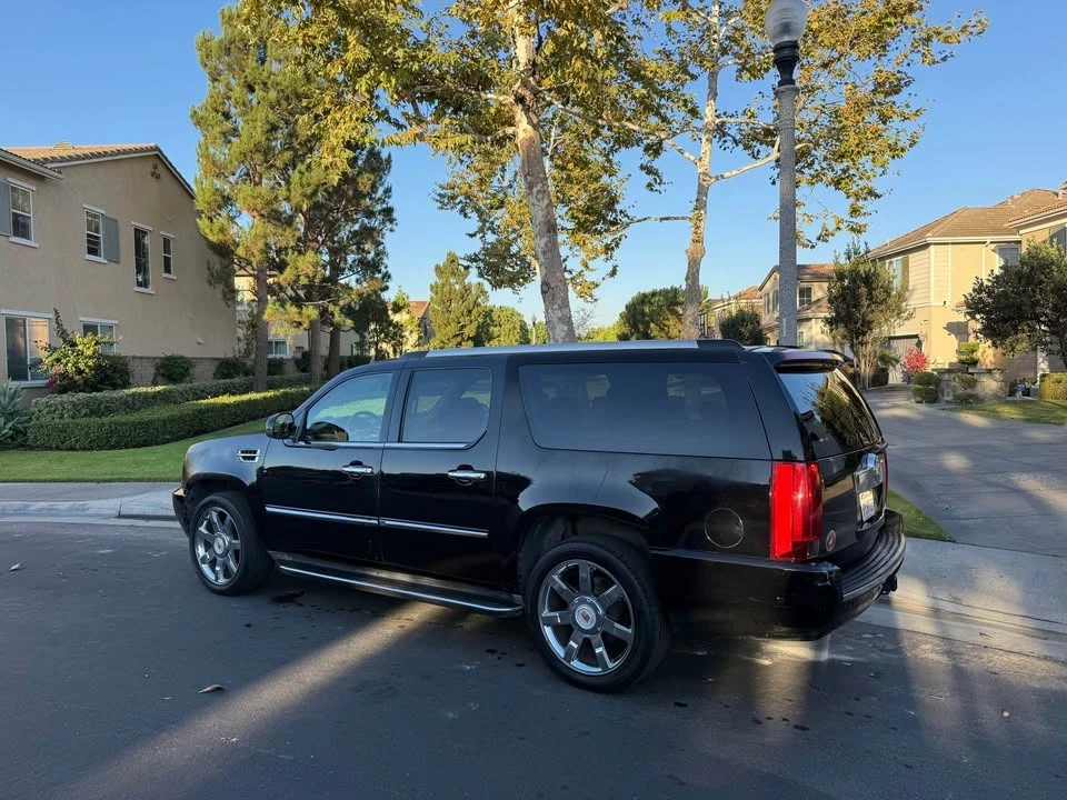 2013 Cadillac Escalade & EXT 3rd Gen - Image 15 of 19