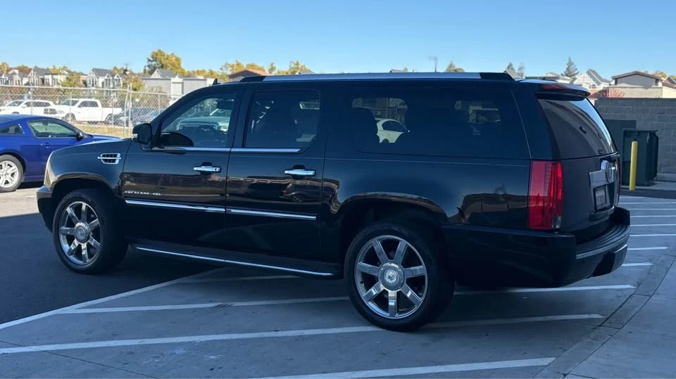 2013 Cadillac Escalade & EXT 3rd Gen - Image 6 of 10