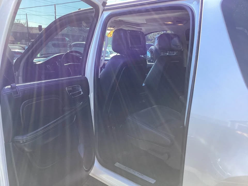2013 Cadillac Escalade & EXT 3rd Gen - Image 6 of 9