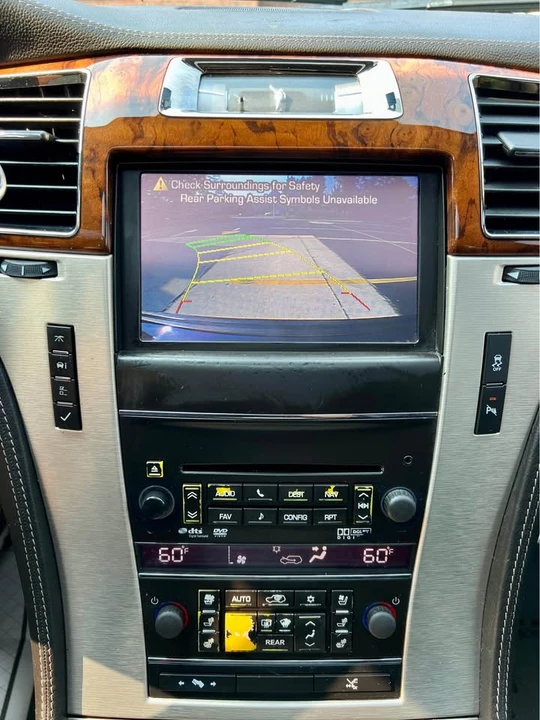 2013 Cadillac Escalade & EXT 3rd Gen - Image 19 of 20