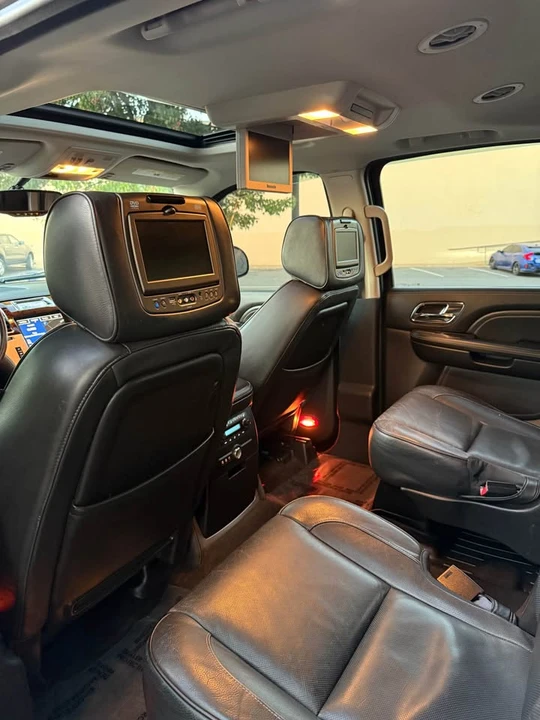 2013 Cadillac Escalade & EXT 3rd Gen - Image 11 of 16