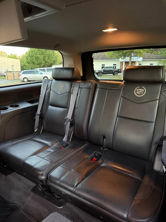 2013 Cadillac Escalade & EXT 3rd Gen - Image 13 of 16