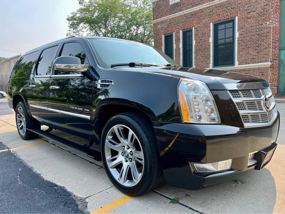 2013 Cadillac Escalade & EXT 3rd Gen - Image 4 of 20