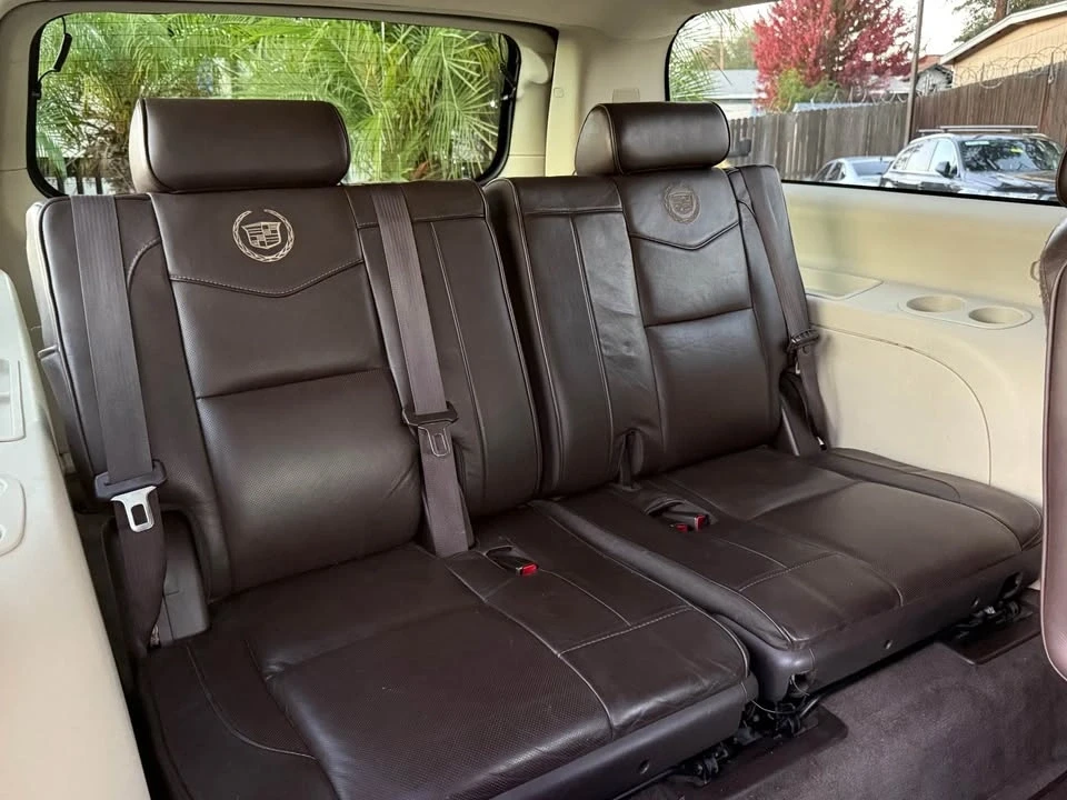 2013 Cadillac Escalade & EXT 3rd Gen - Image 16 of 17