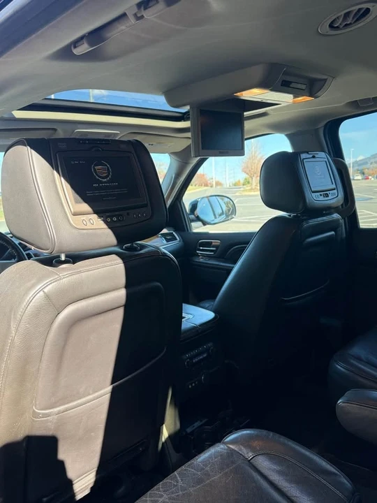2013 Cadillac Escalade & EXT 3rd Gen - Image 8 of 12