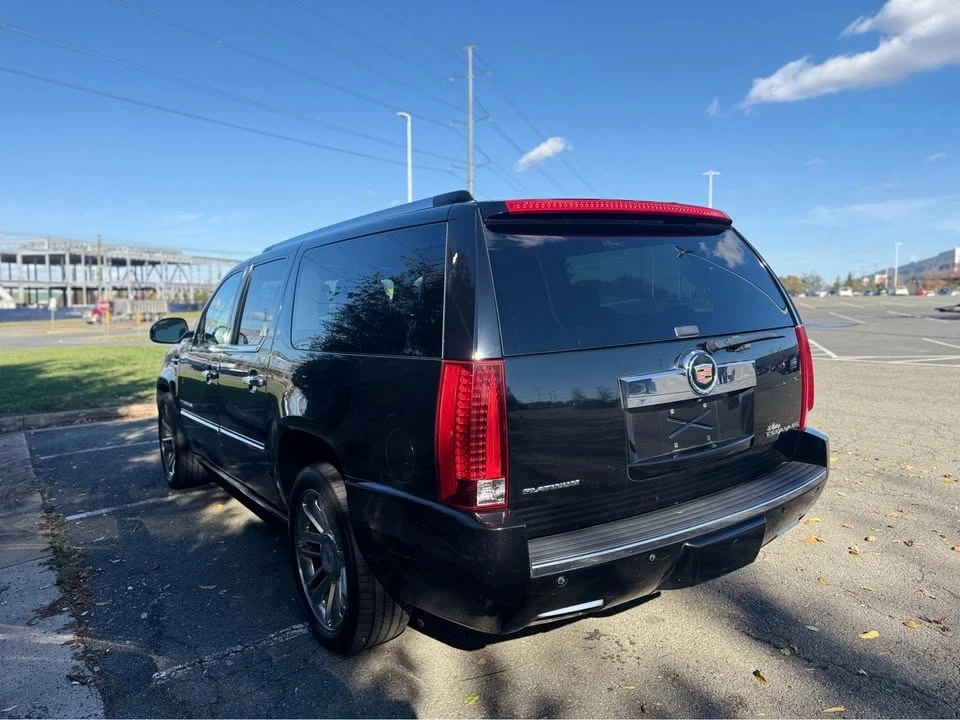 2013 Cadillac Escalade & EXT 3rd Gen - Image 5 of 12