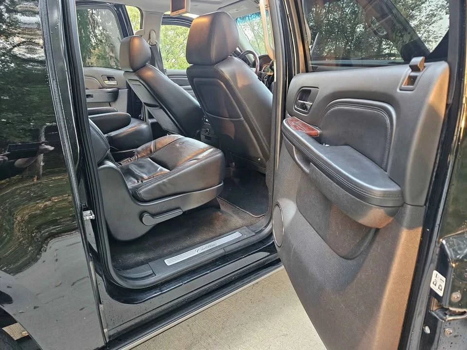 2013 Cadillac Escalade & EXT 3rd Gen - Image 16 of 19