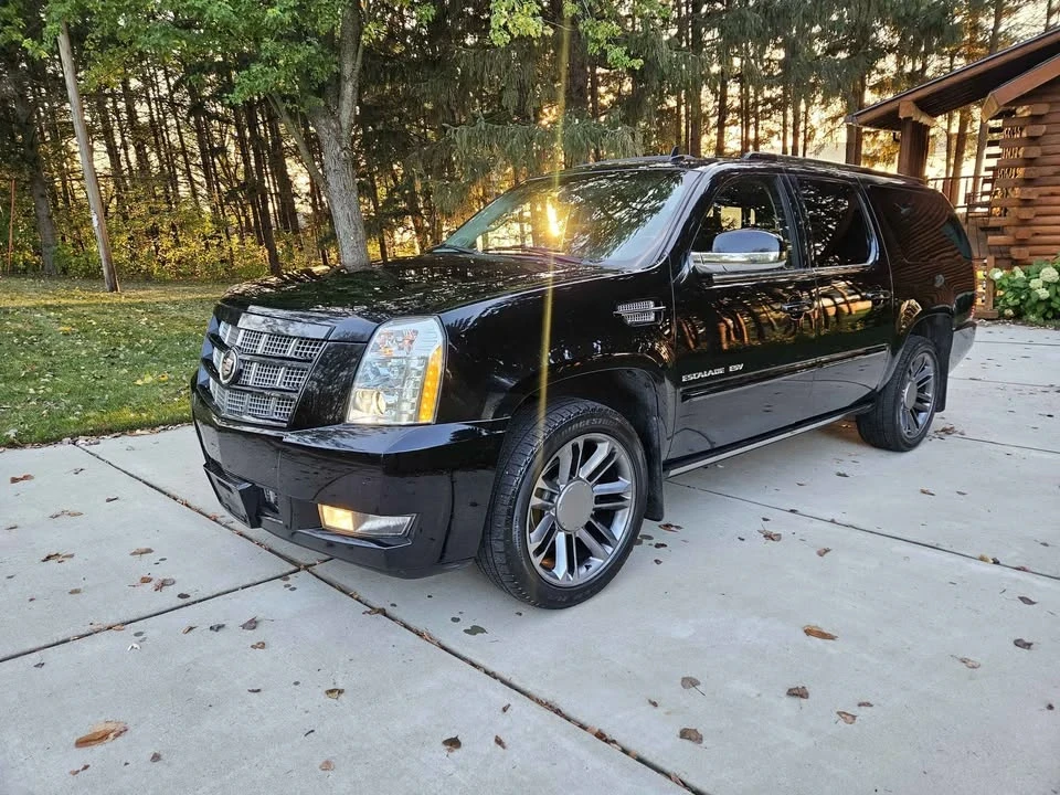 2013 Cadillac Escalade & EXT 3rd Gen - Image 6 of 19