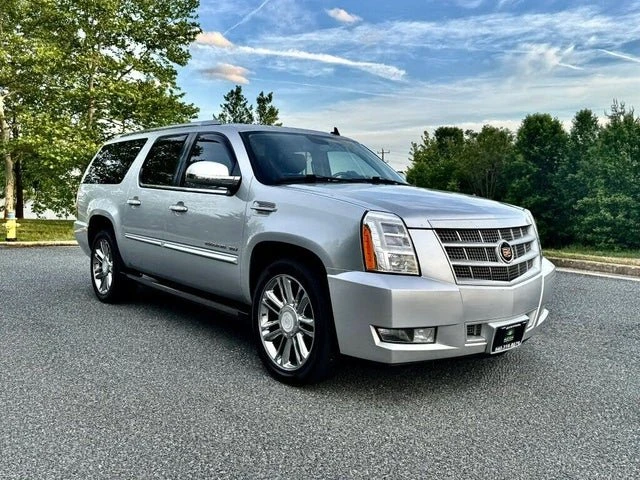 2013 Cadillac Escalade & EXT 3rd Gen - Image 8 of 20