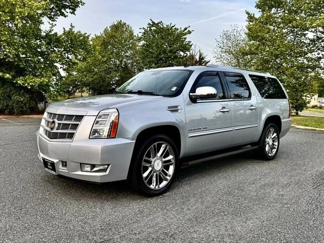 2013 Cadillac Escalade & EXT 3rd Gen - Image 2 of 20