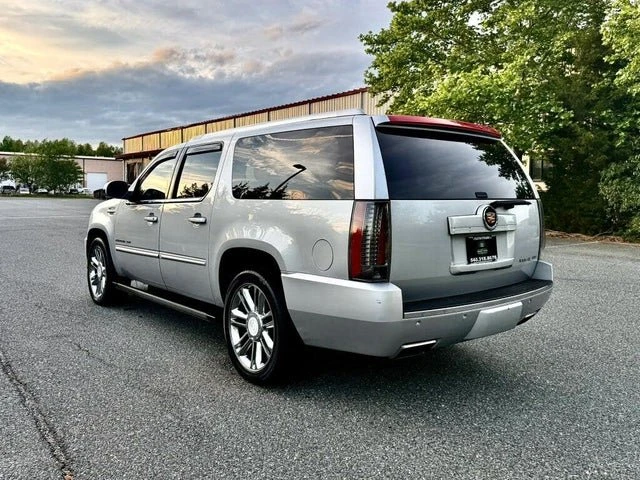 2013 Cadillac Escalade & EXT 3rd Gen - Image 4 of 20