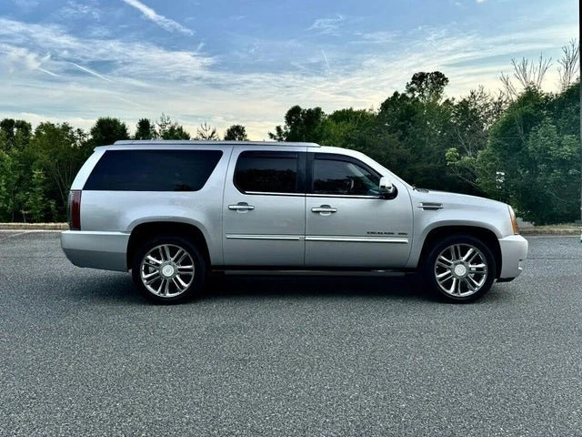 2013 Cadillac Escalade & EXT 3rd Gen - Image 7 of 20
