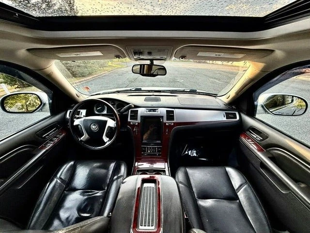 2013 Cadillac Escalade & EXT 3rd Gen - Image 19 of 20