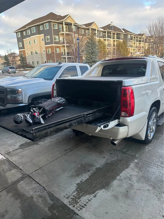2013 Cadillac Escalade & EXT 3rd Gen - Image 16 of 17
