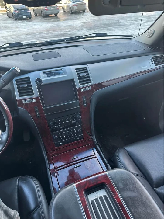 2013 Cadillac Escalade & EXT 3rd Gen - Image 14 of 17