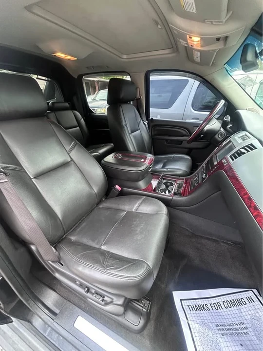 2013 Cadillac Escalade & EXT 3rd Gen - Image 3 of 6