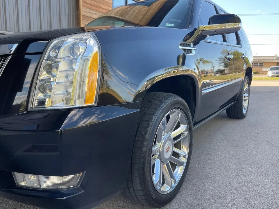 2013 Cadillac Escalade & EXT 3rd Gen - Image 4 of 20