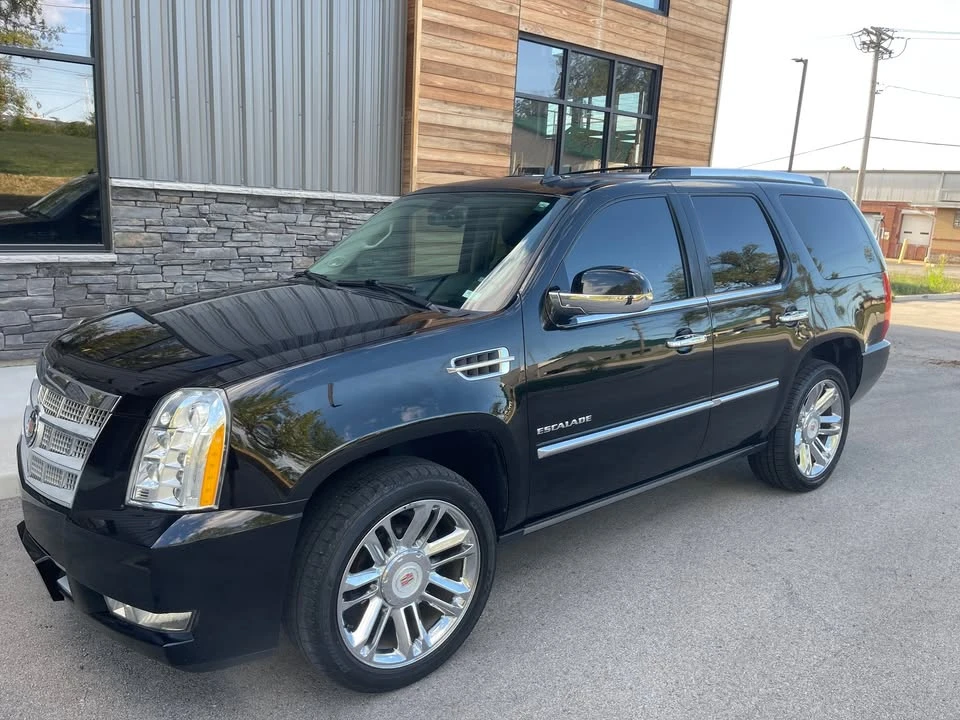 2013 Cadillac Escalade & EXT 3rd Gen - Image 3 of 20