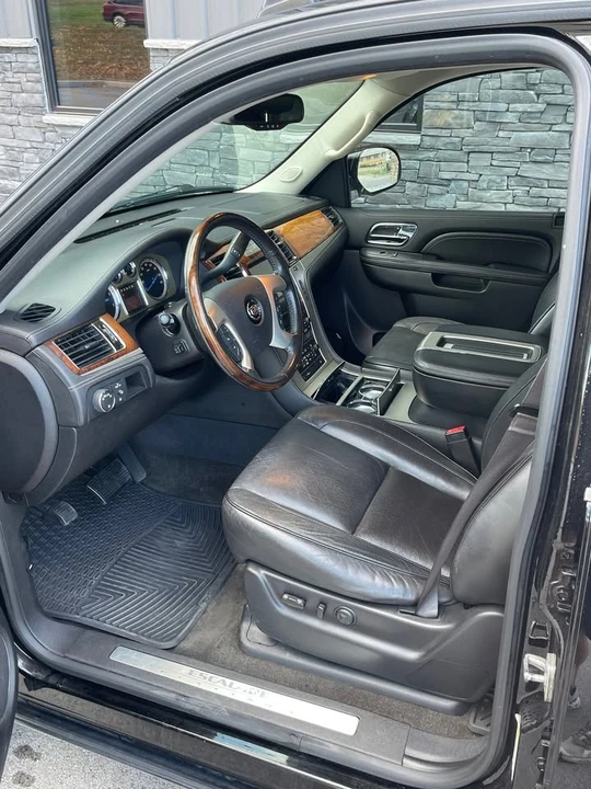 2013 Cadillac Escalade & EXT 3rd Gen - Image 10 of 20