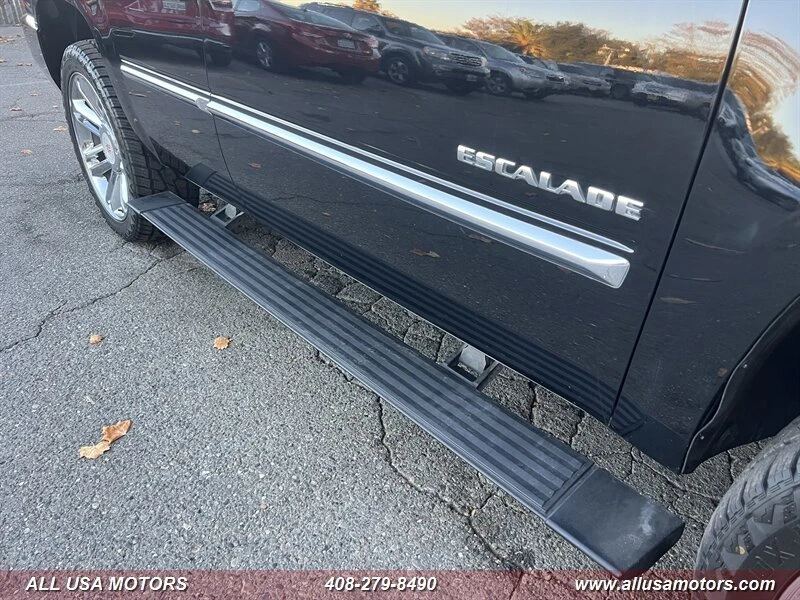2013 Cadillac Escalade & EXT 3rd Gen - Image 11 of 12
