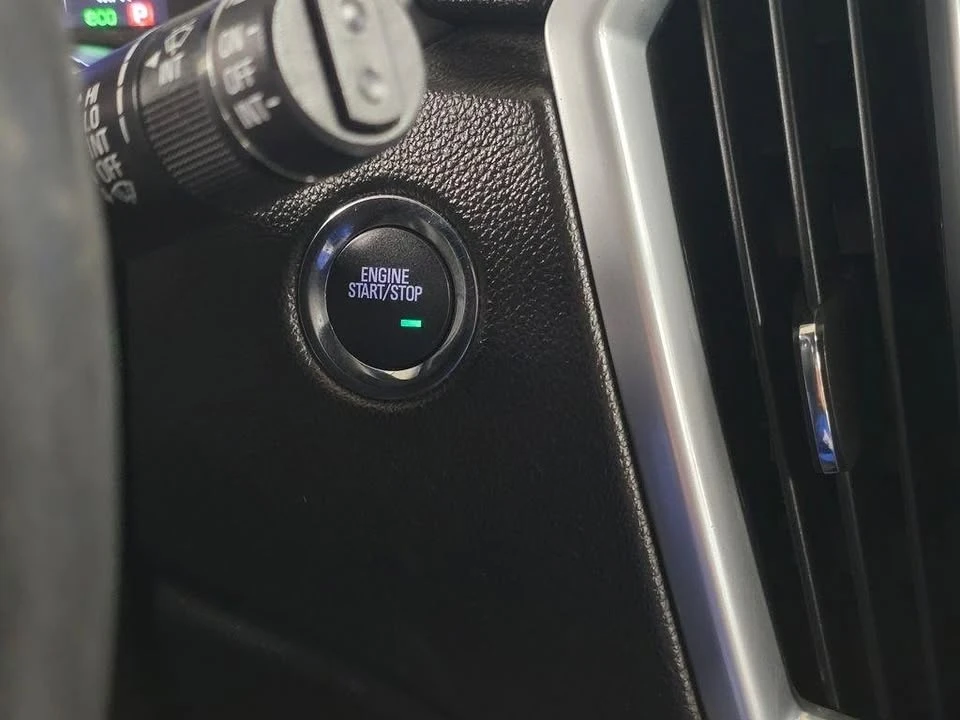 2013 Cadillac SRX - Image 10 of 20