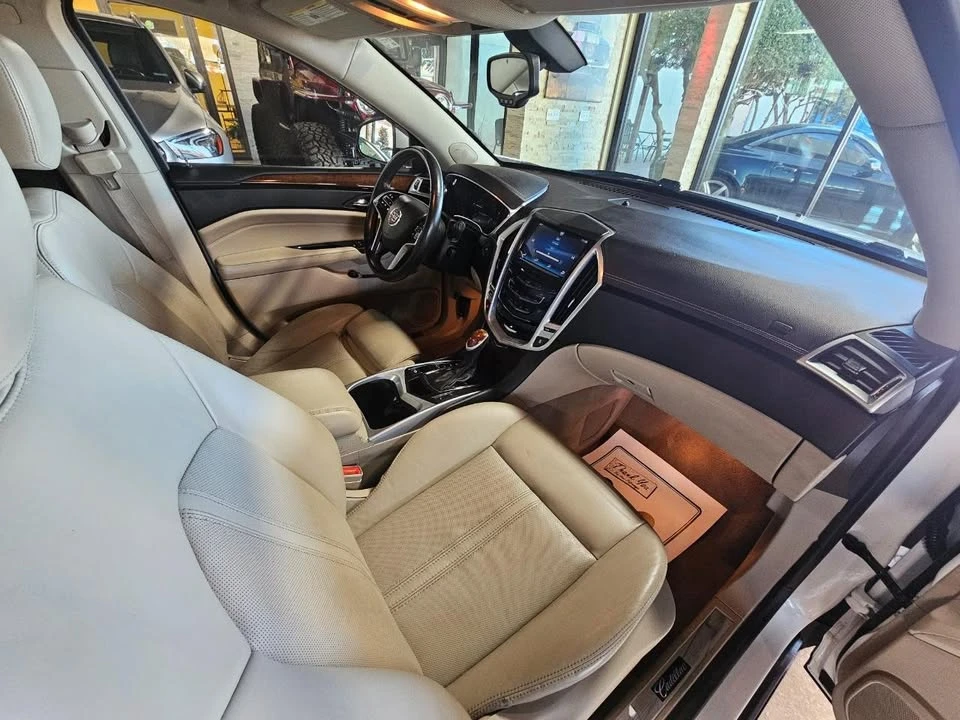 2013 Cadillac SRX - Image 13 of 20