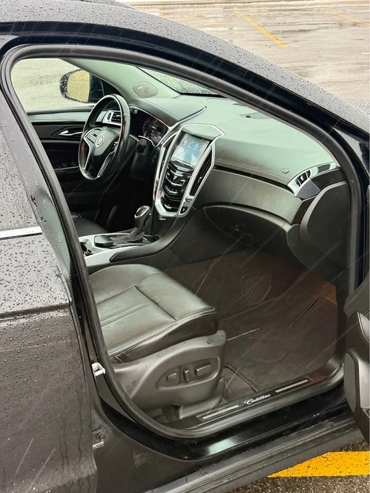 2013 Cadillac SRX - Image 7 of 16