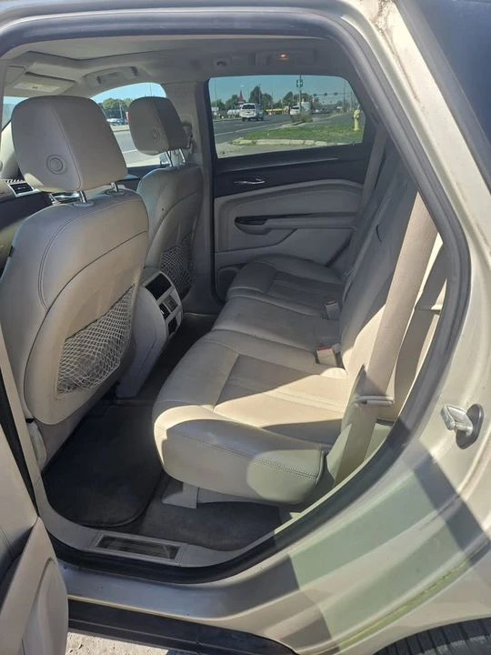 2013 Cadillac SRX - Image 6 of 8