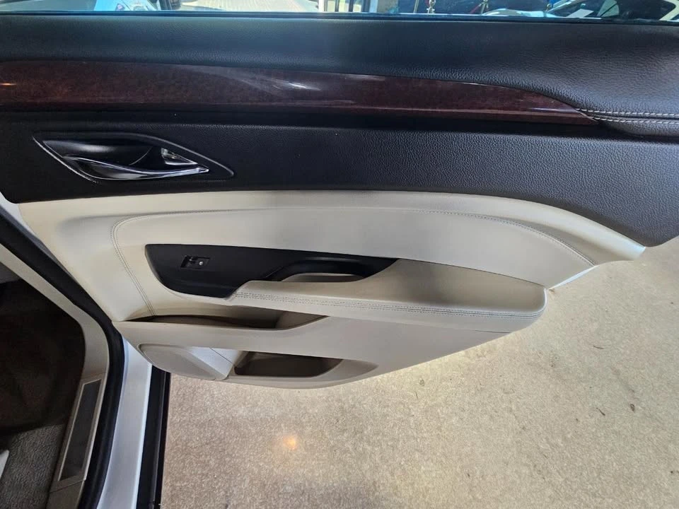 2013 Cadillac SRX - Image 14 of 20