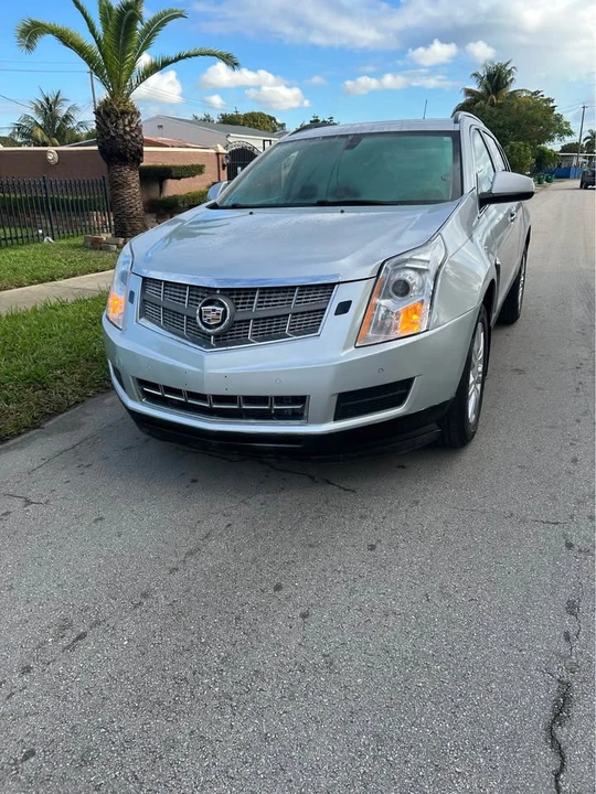 2013 Cadillac SRX - Image 2 of 15