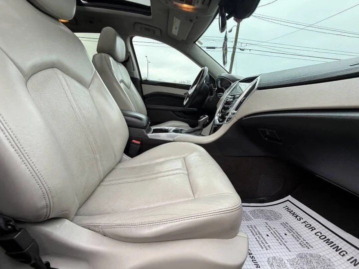 2013 Cadillac SRX - Image 9 of 16