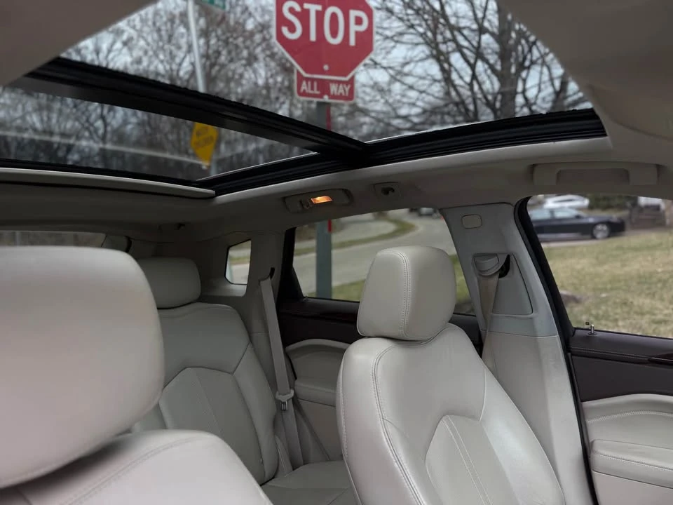 2013 Cadillac SRX - Image 8 of 16