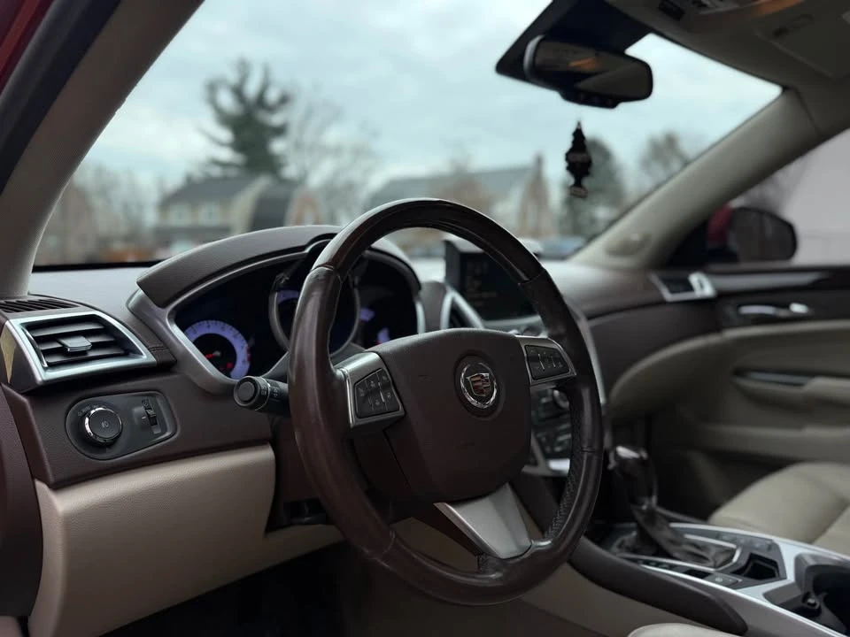 2013 Cadillac SRX - Image 10 of 16