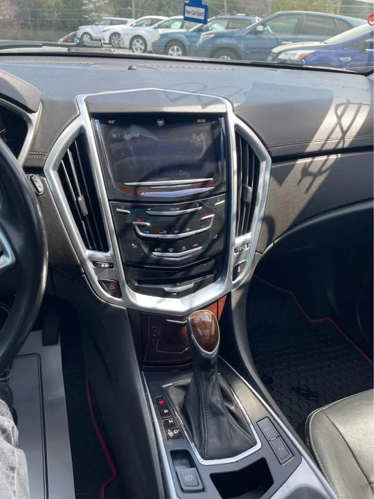 2013 Cadillac SRX - Image 11 of 15