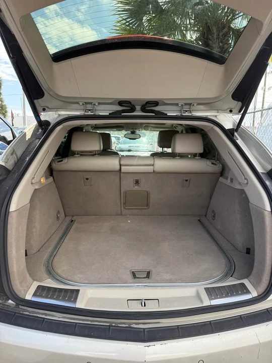 2013 Cadillac SRX - Image 11 of 12