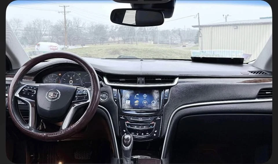 2013 Cadillac XTS - Image 10 of 12