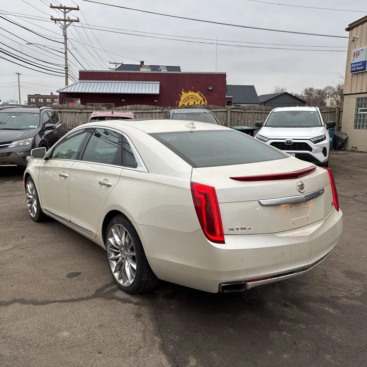 2013 Cadillac XTS - Image 2 of 7