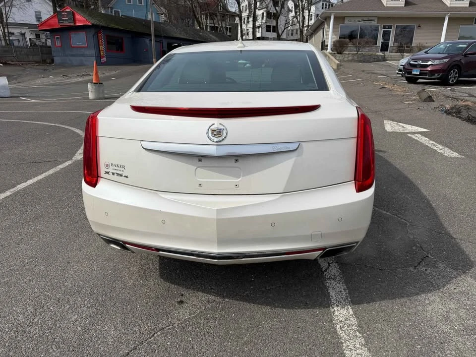 2013 Cadillac XTS - Image 8 of 15