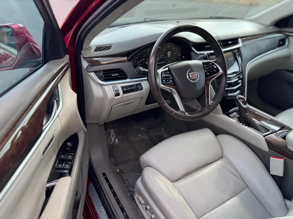 2013 Cadillac XTS - Image 10 of 13